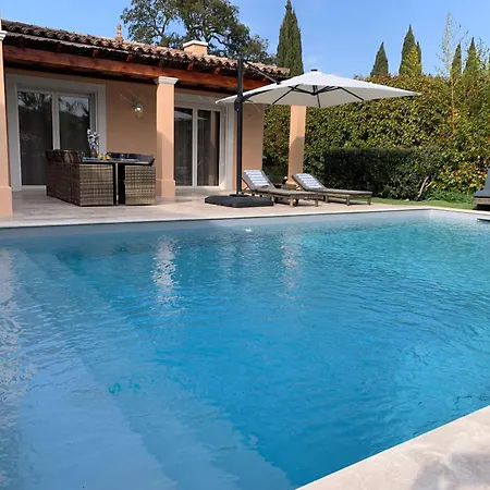 Giovanna A Saint-raphael Avec Piscine Chauffee Villa Saint-Raphael (Var)