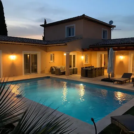 Giovanna A Saint-raphael Avec Piscine Chauffee Saint-Raphael (Var)